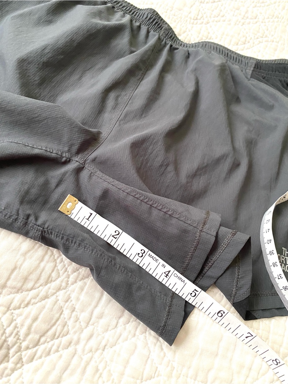 The North Face Mens Gray Lightweight Flight Series Flash Dry Running Shorts Sz M - Picture 10 of 12